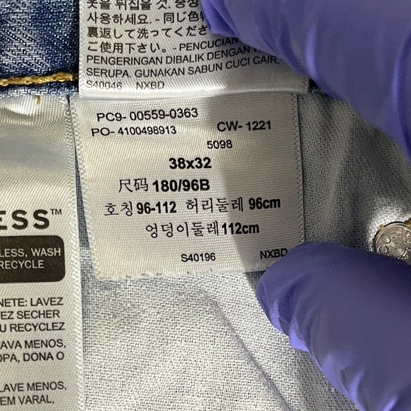 Levi's 559 Men's Relaxed Fit Jeans W38 L32 Light Wash Denim Pants Minimalist - Picture 16 of 16